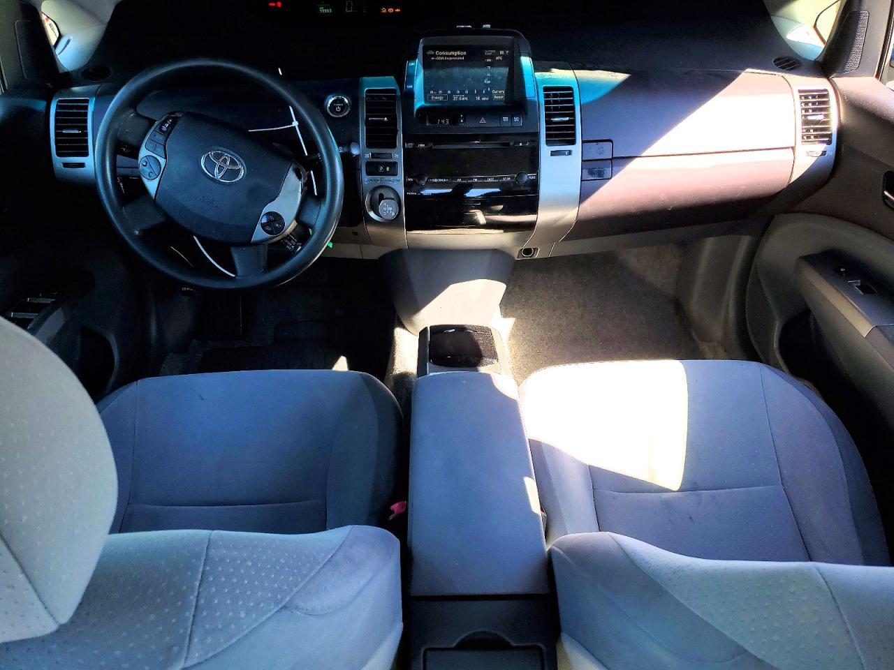 2004 TOYOTA PRIUS
