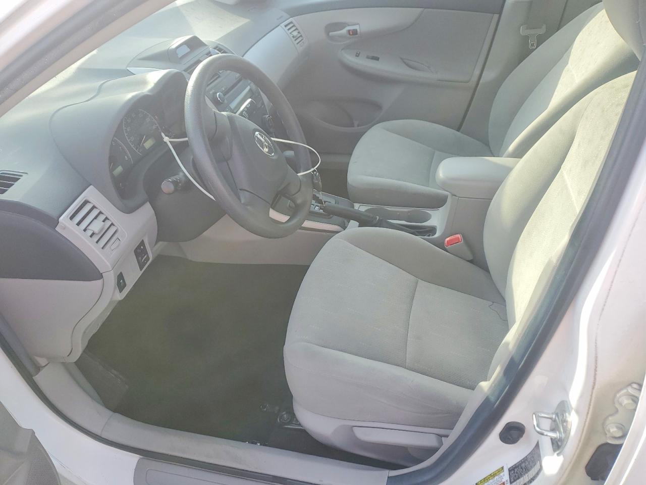 2012 TOYOTA COROLLA