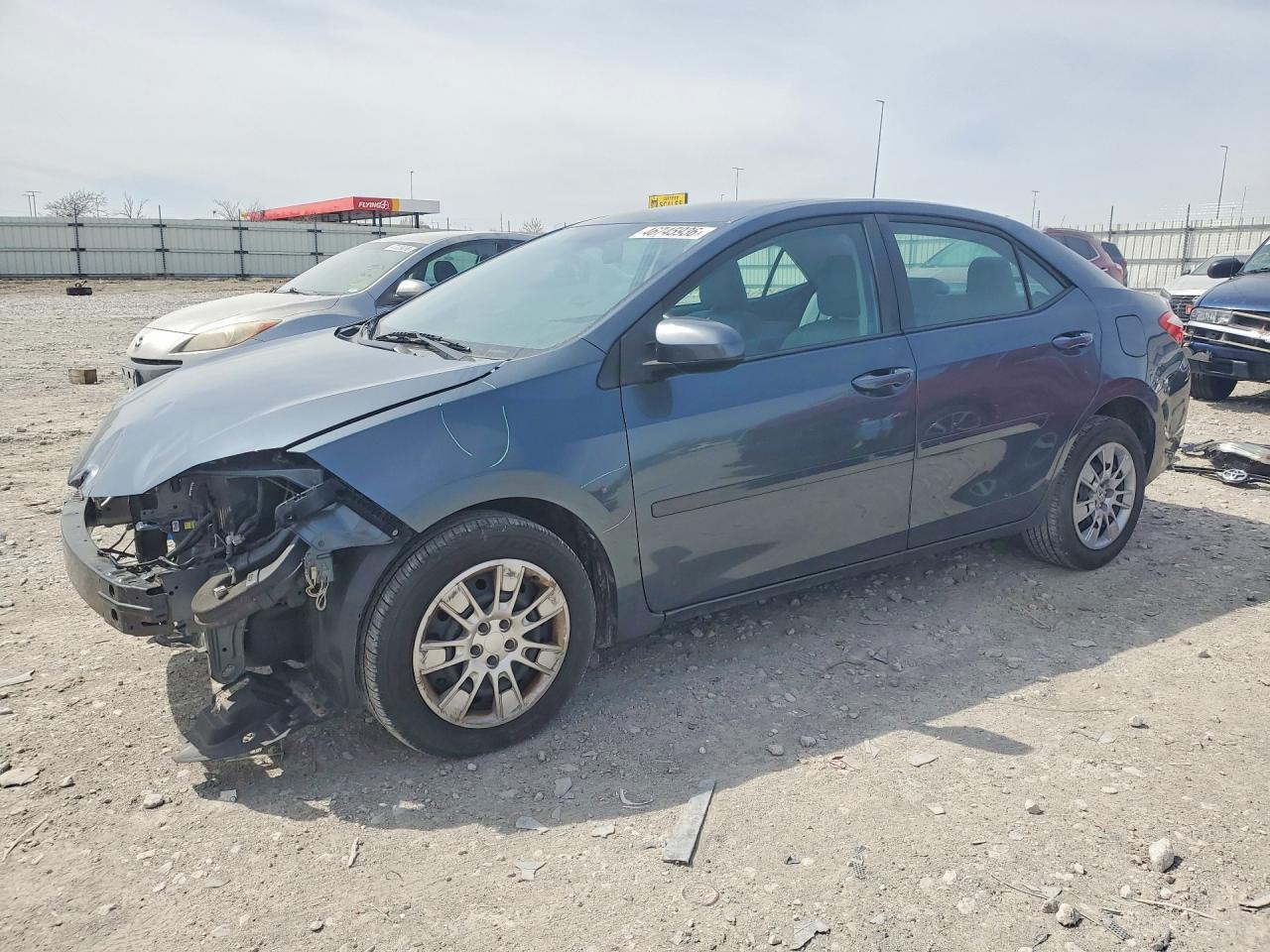 2015 TOYOTA COROLLA