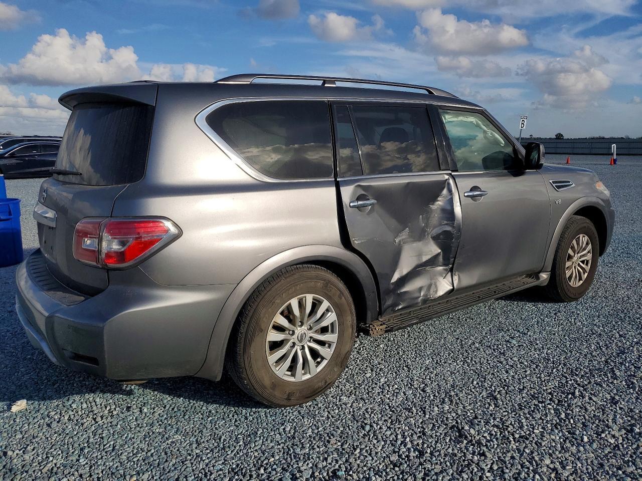 2017 NISSAN Armada
