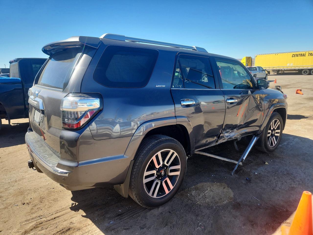 2020 TOYOTA 4Runner