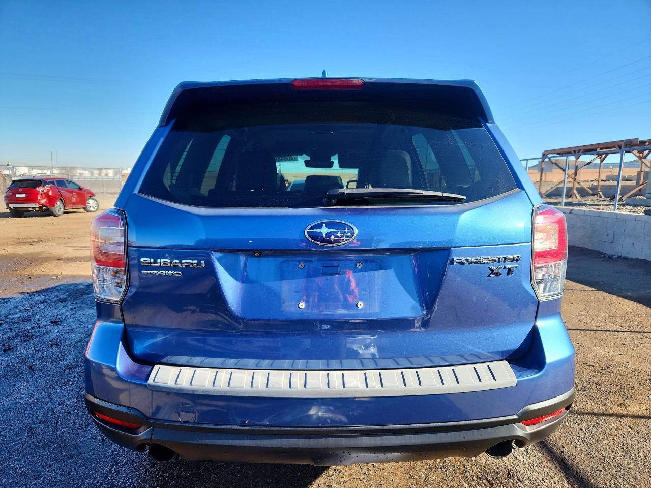2018 SUBARU FORESTER