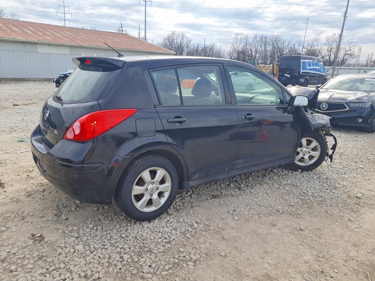 2009 NISSAN VERSA