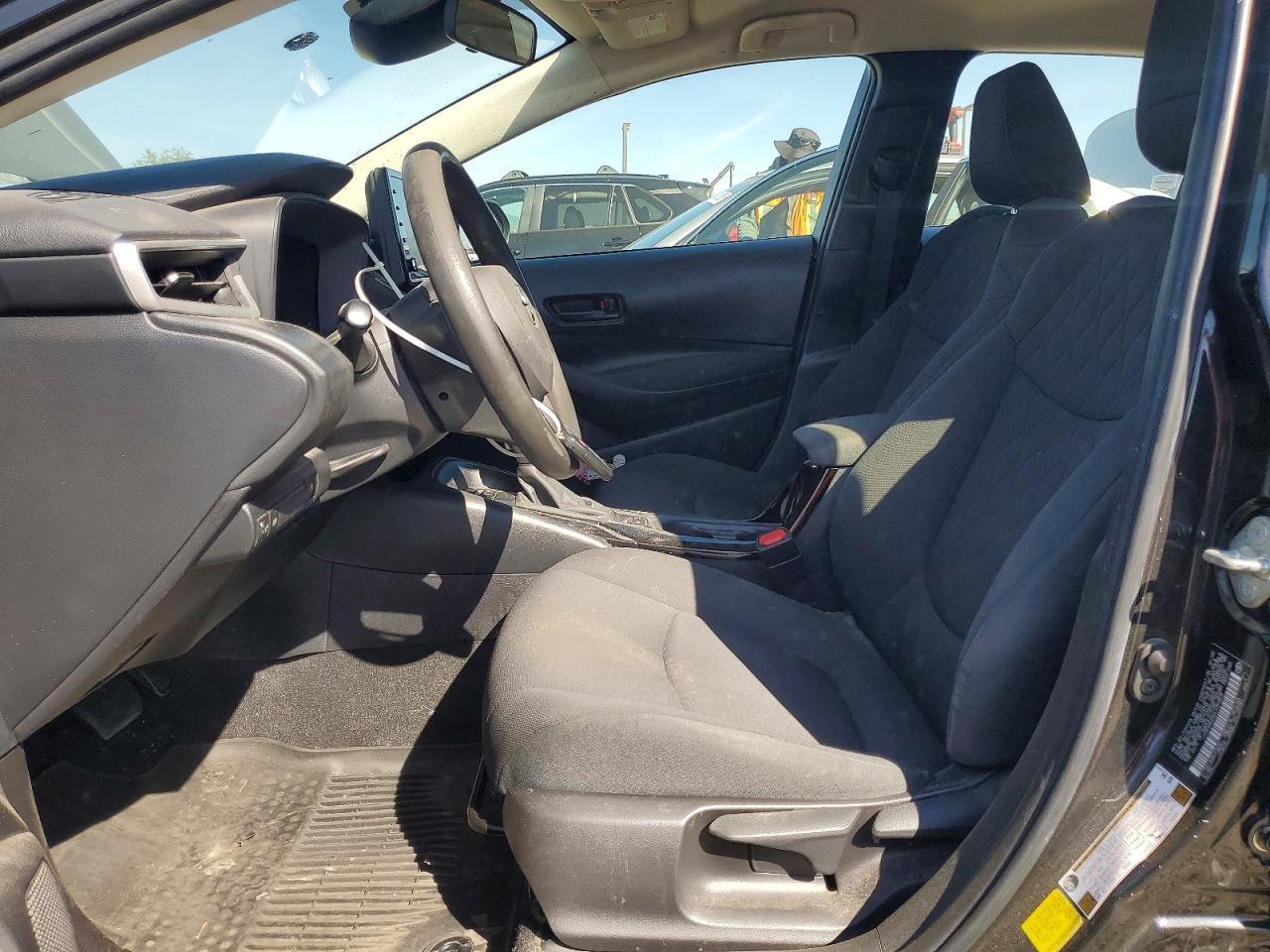 2022 TOYOTA COROLLA