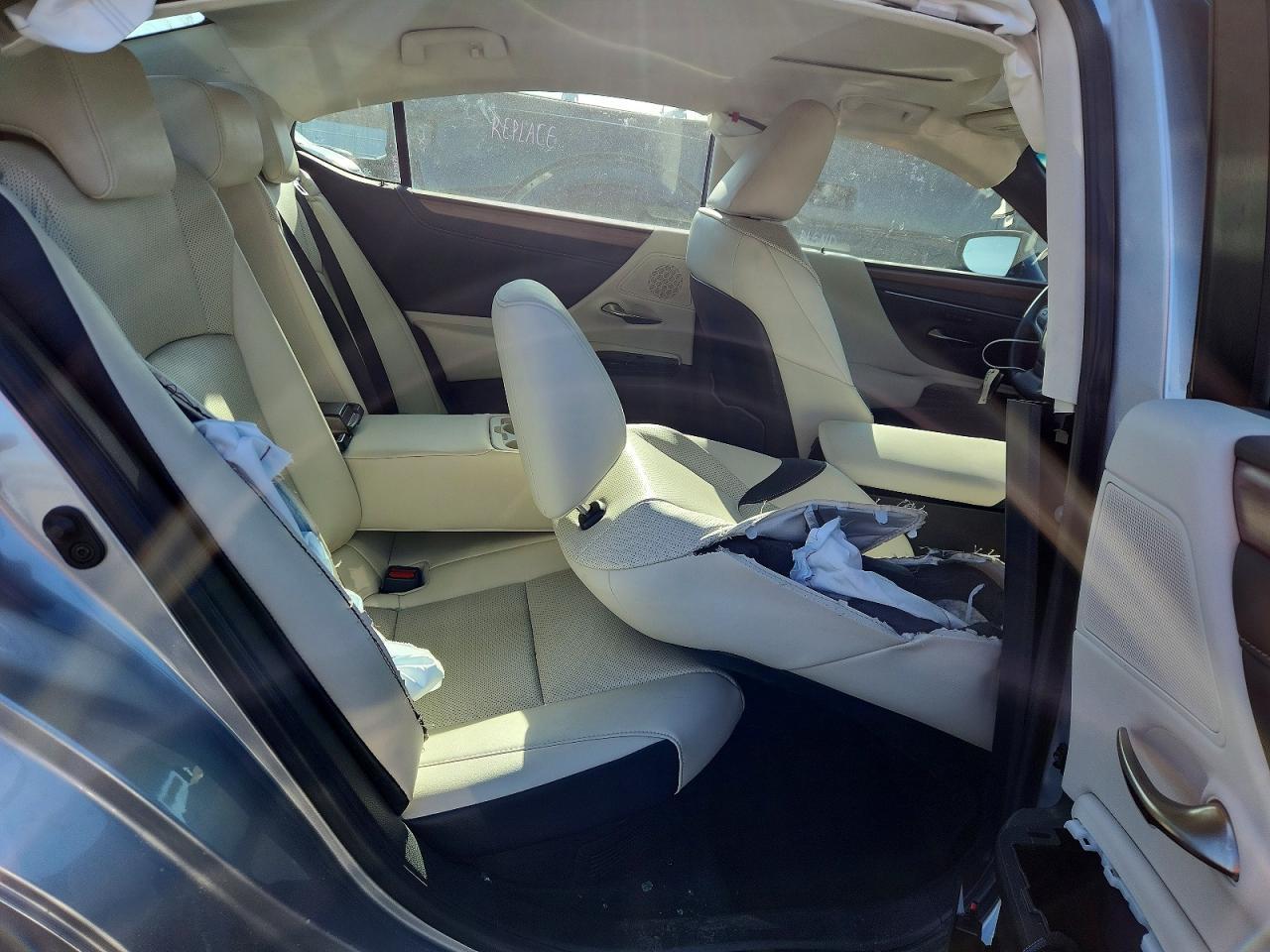 2025 LEXUS ES 300H