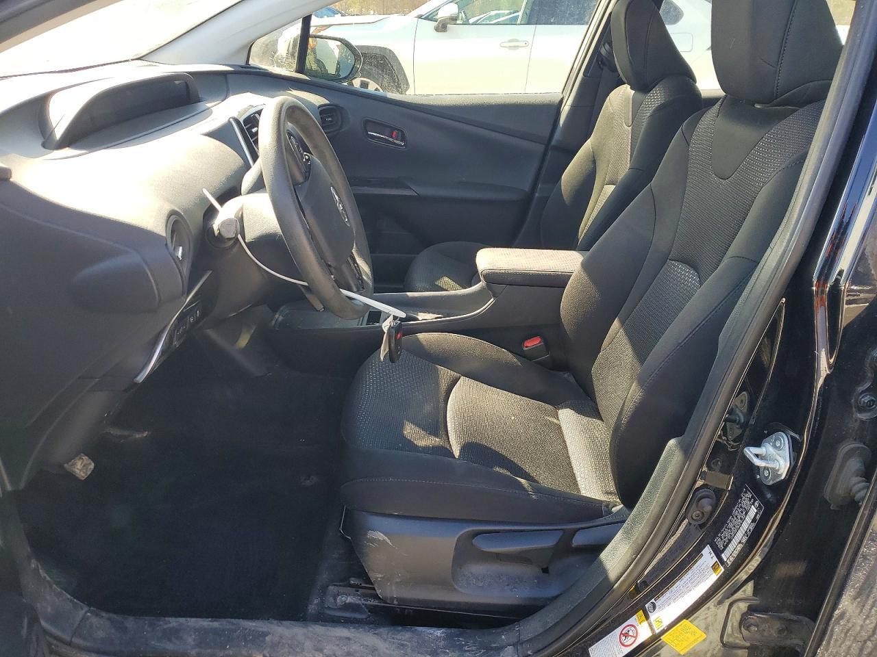 2019 TOYOTA PRIUS