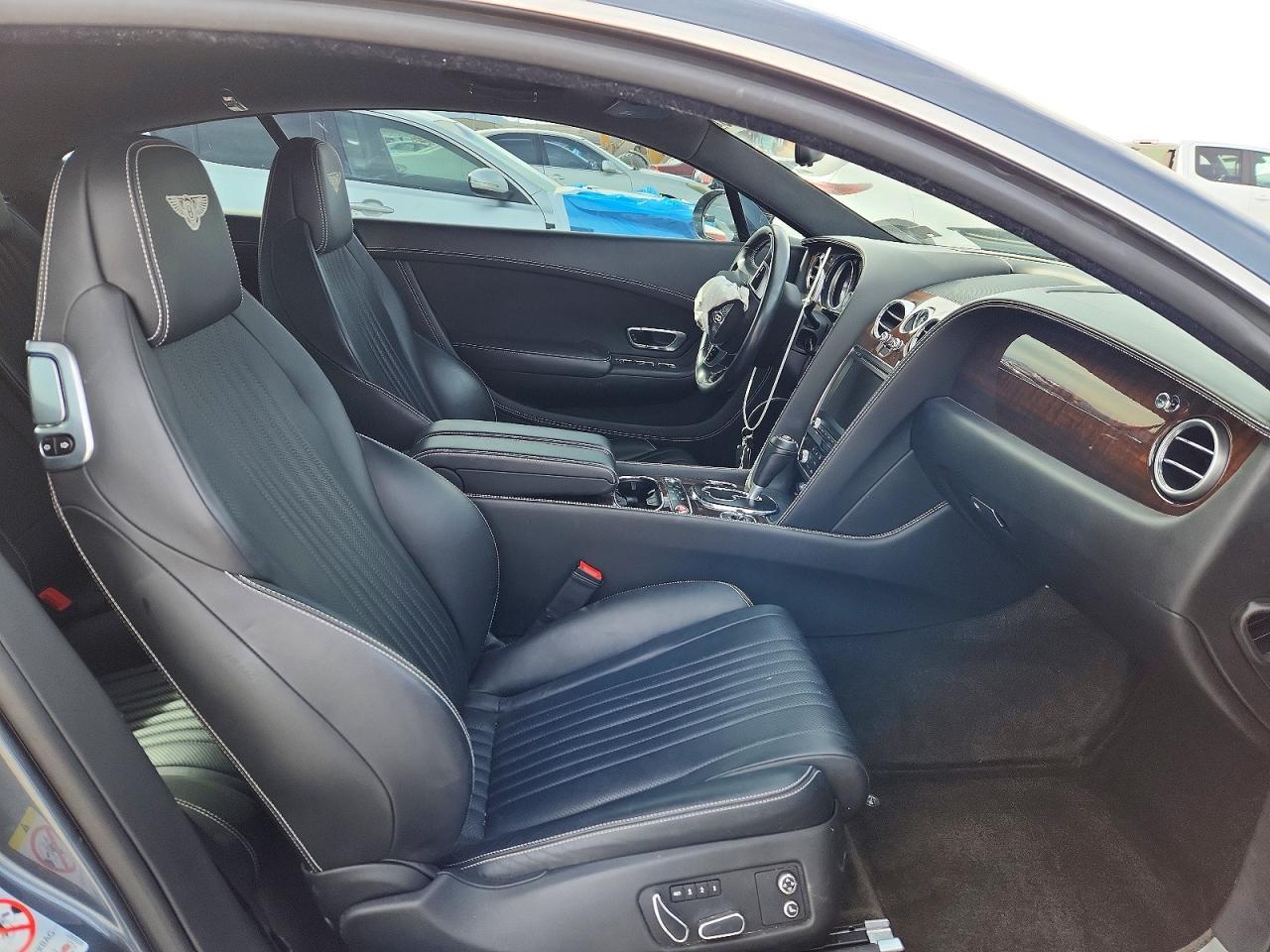 2016 BENTLEY Continental