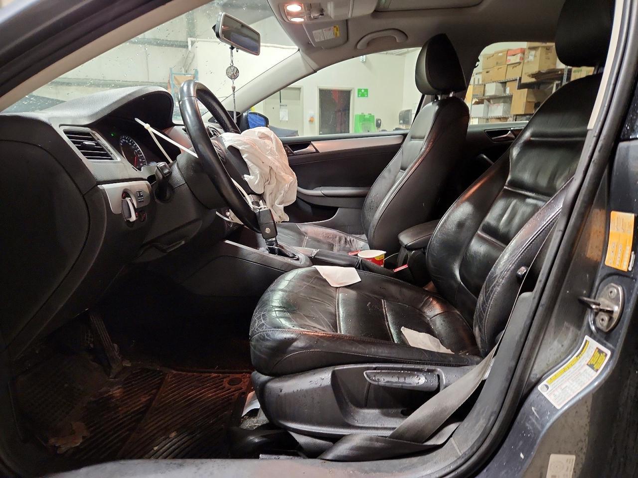 2012 VOLKSWAGEN JETTA
