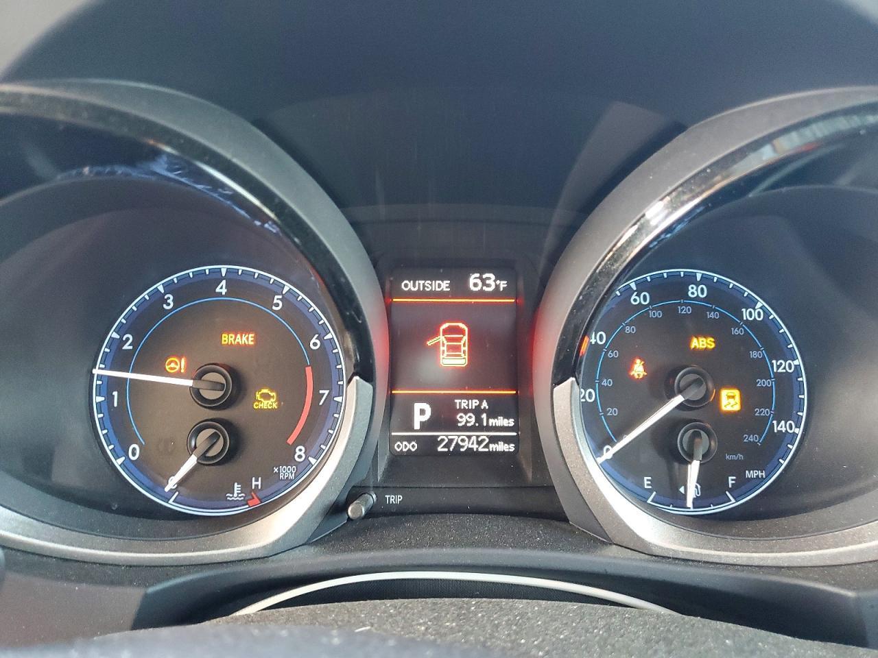 2014 TOYOTA COROLLA