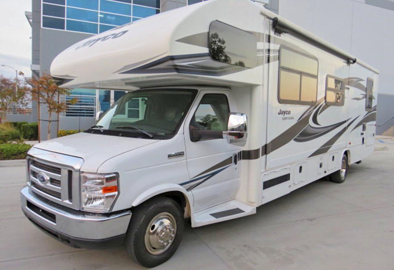 2019 FORD ECONOLINE