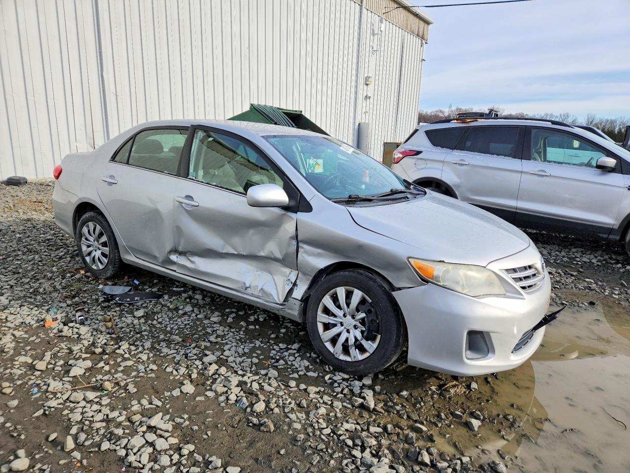 2013 TOYOTA COROLLA