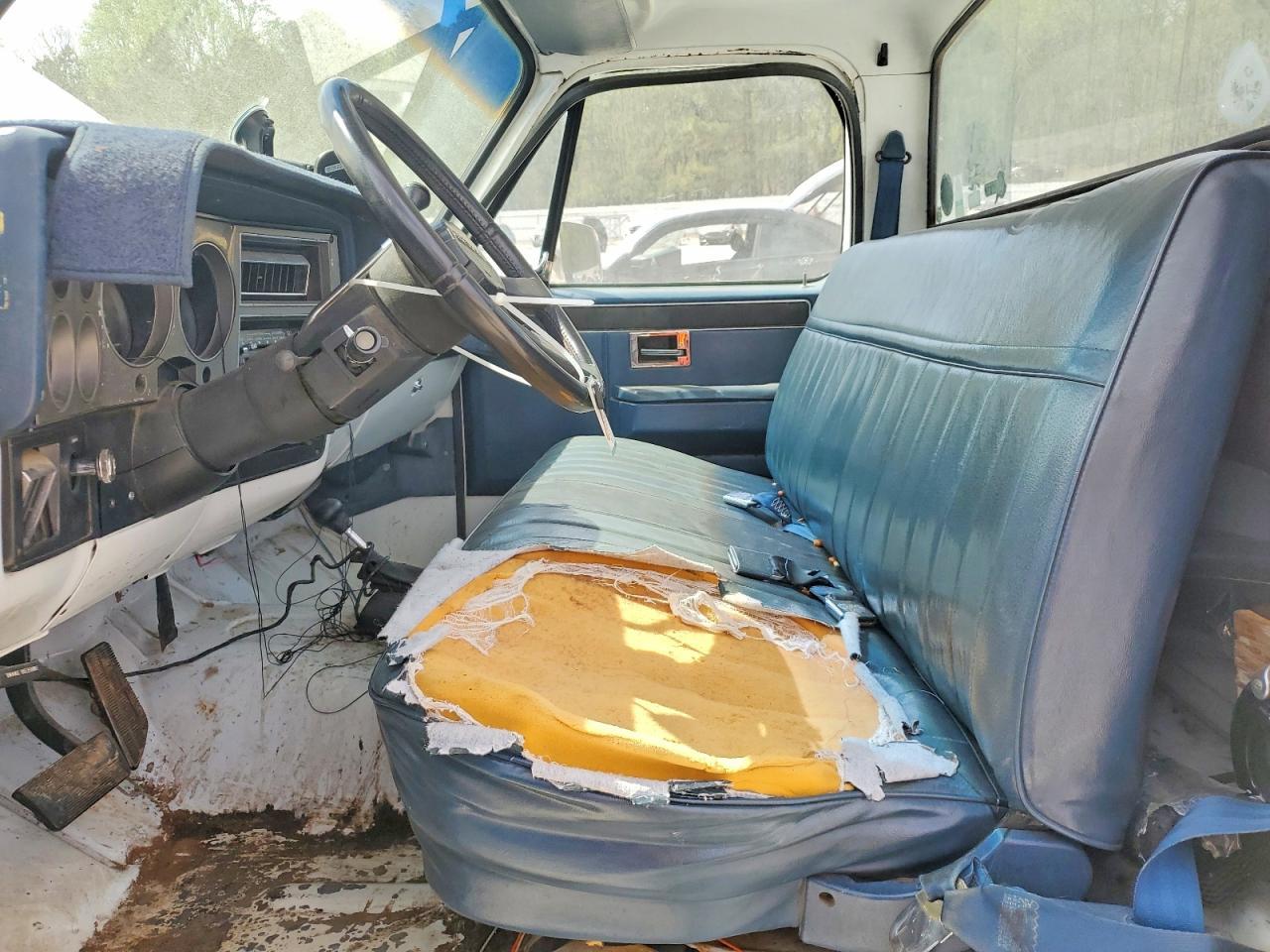 1987 CHEVROLET V20