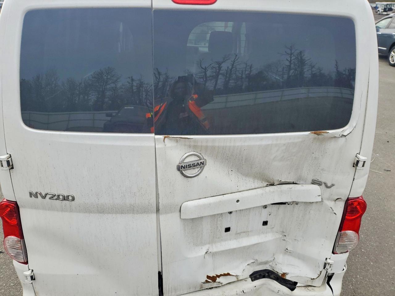 2021 NISSAN NV 200