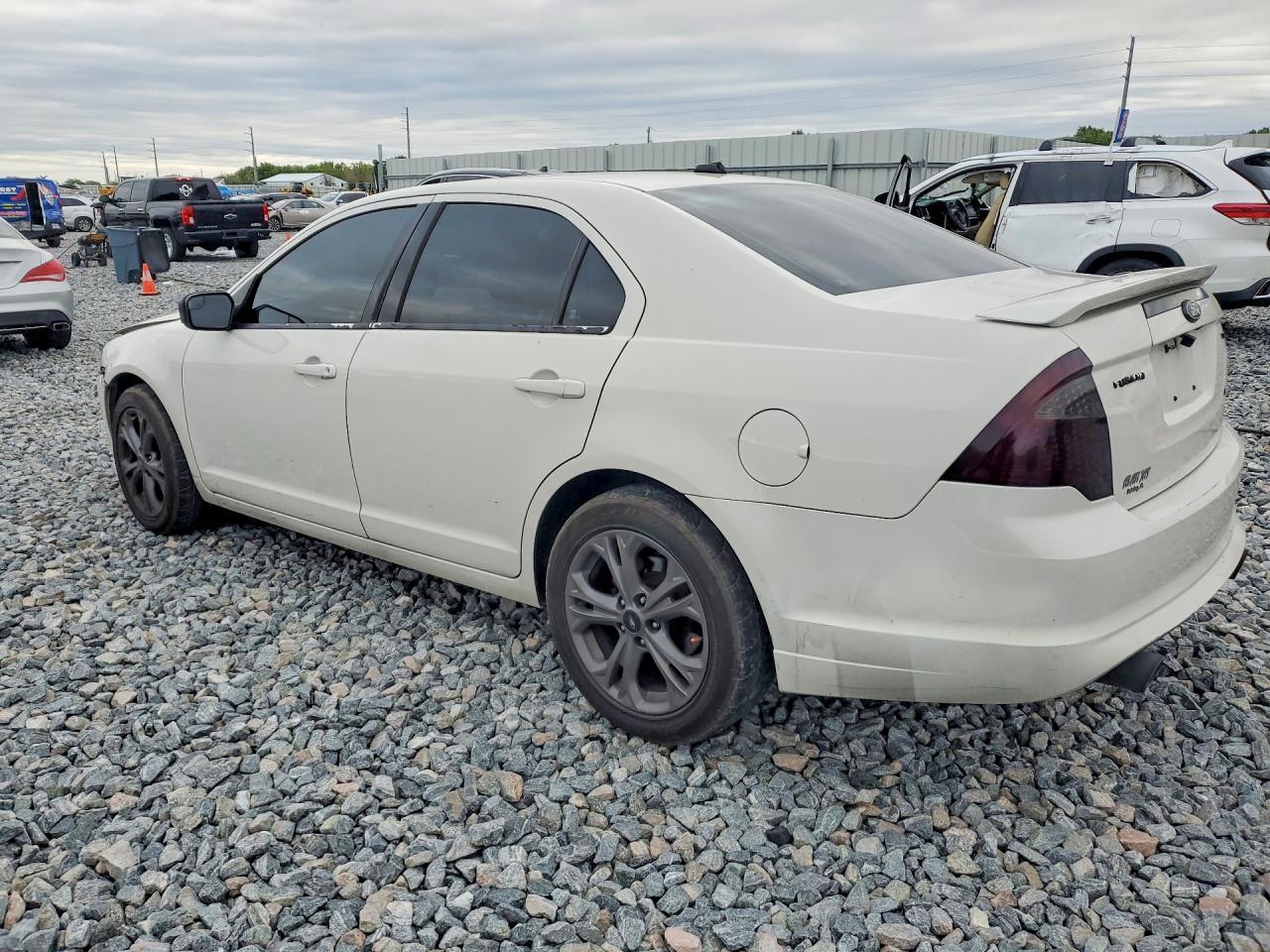 2012 FORD FUSION