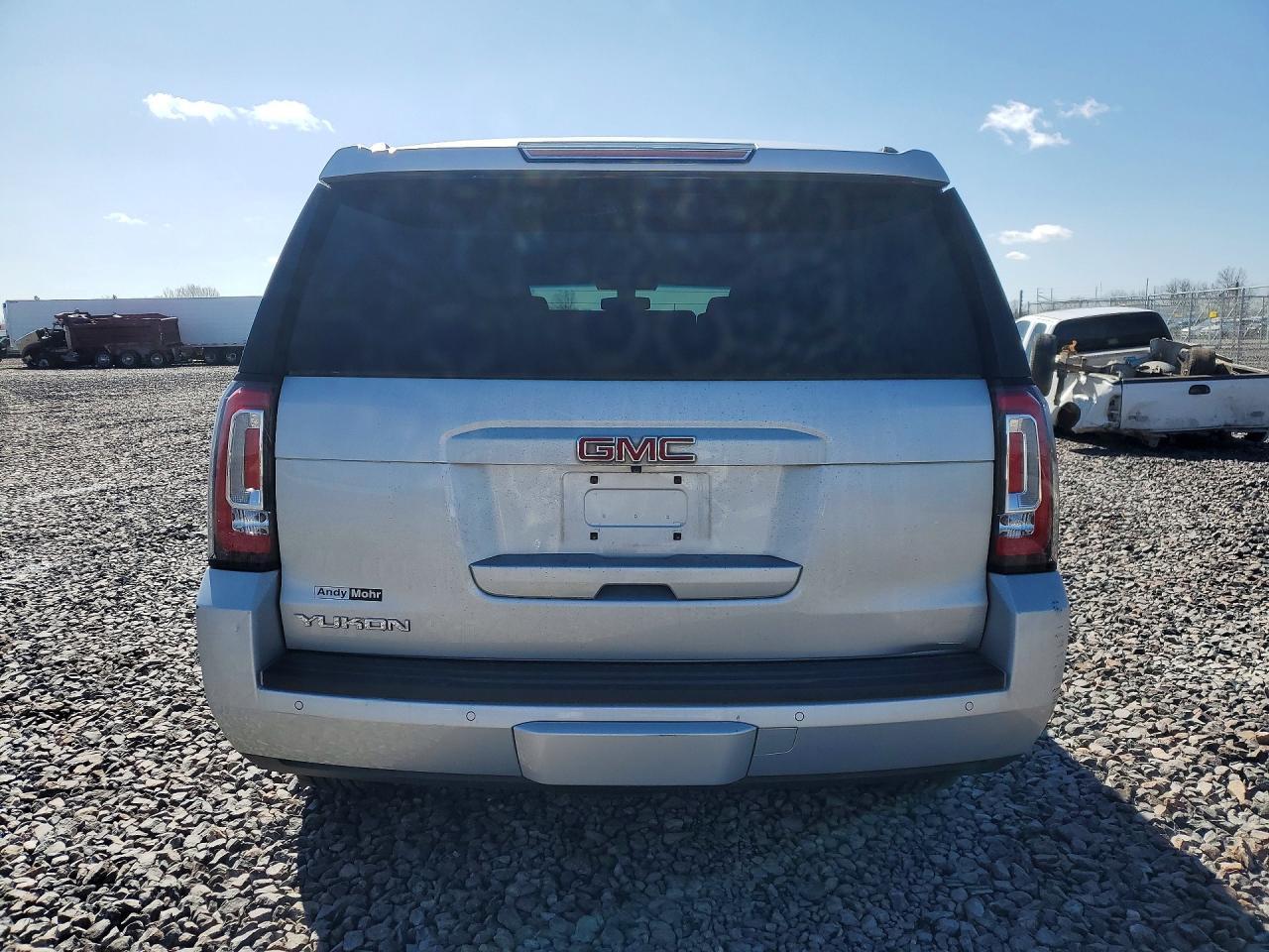 2015 GMC Yukon