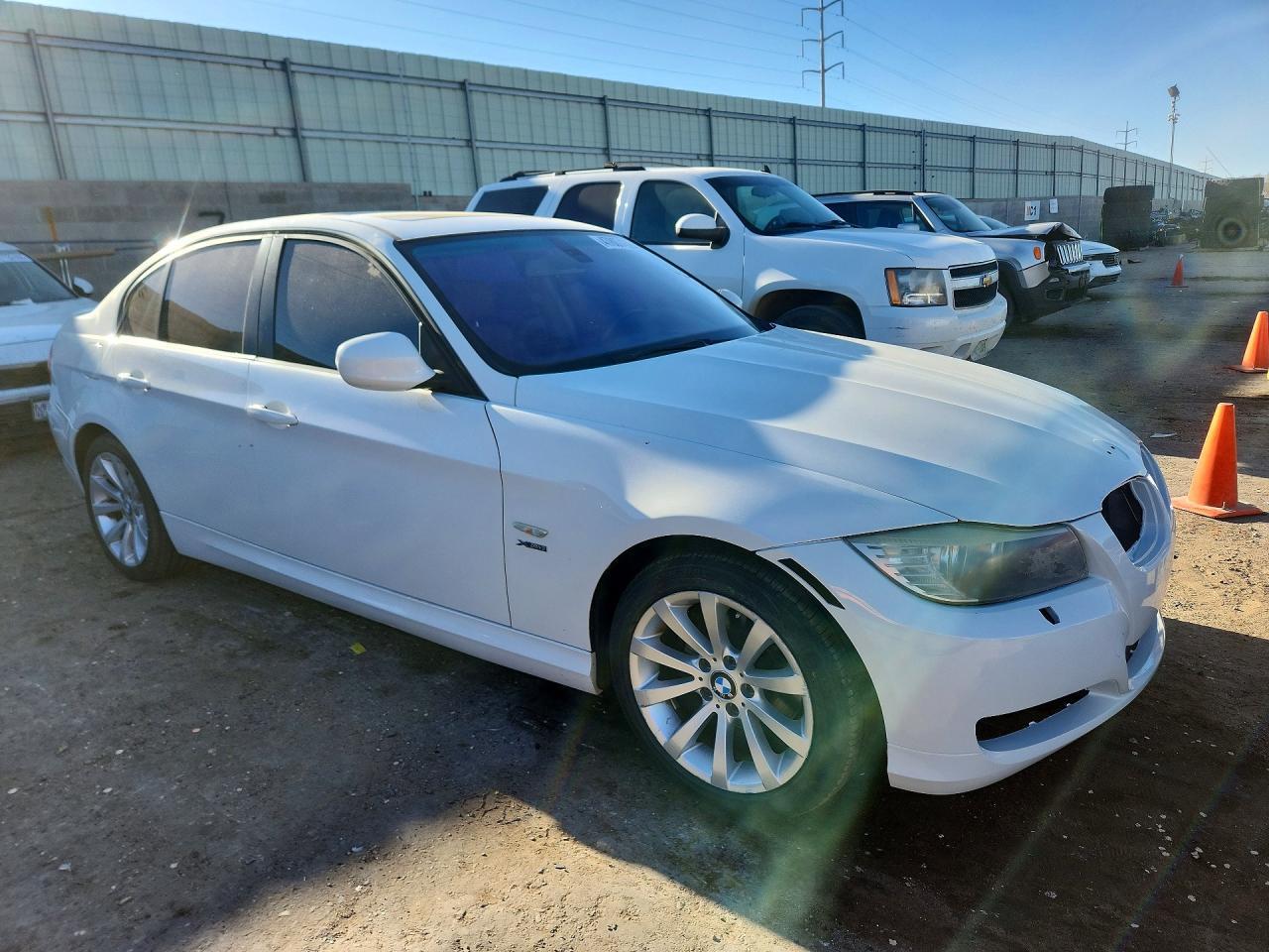 2011 BMW 3 SERIES