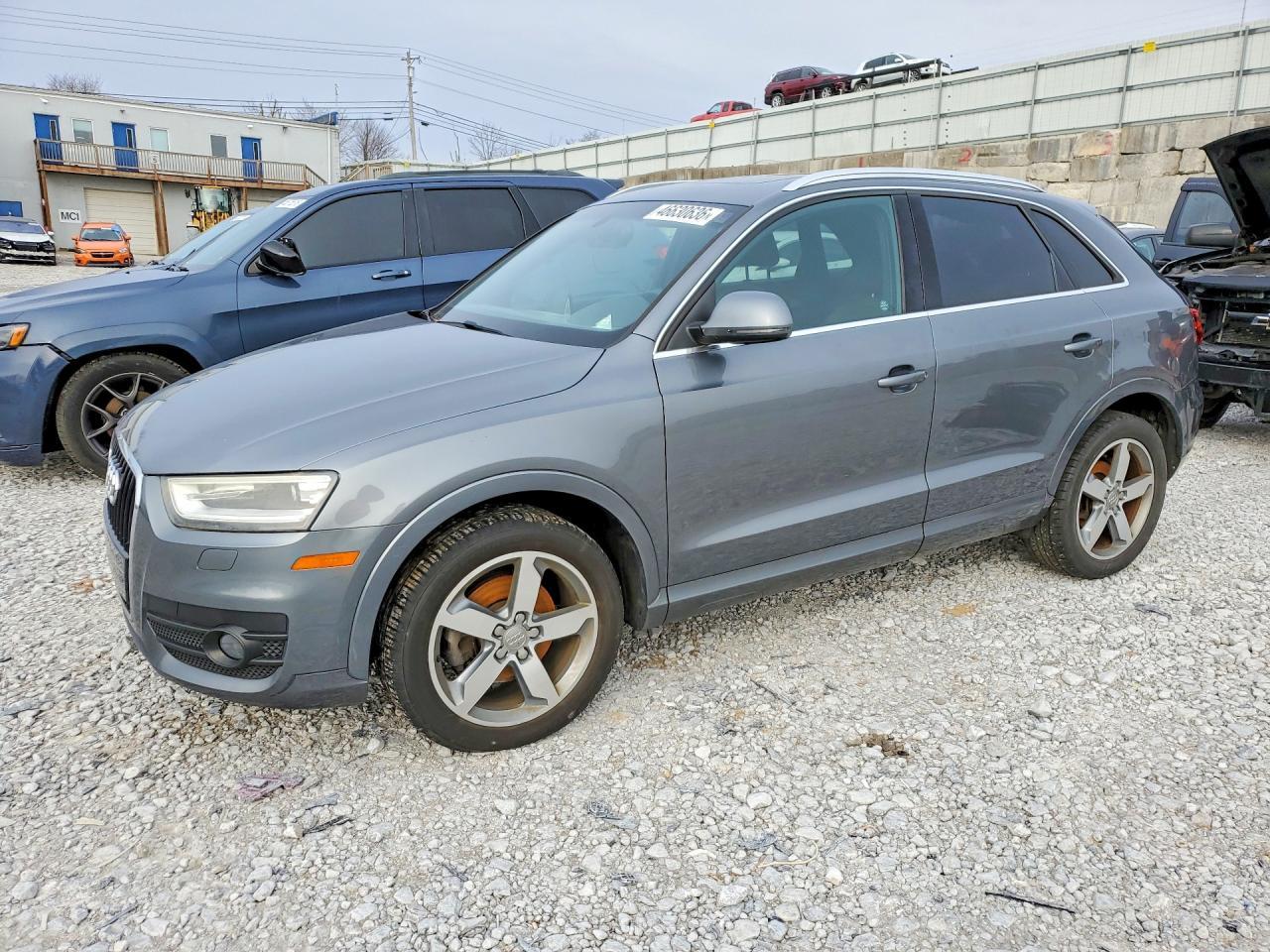 2015 AUDI Q3