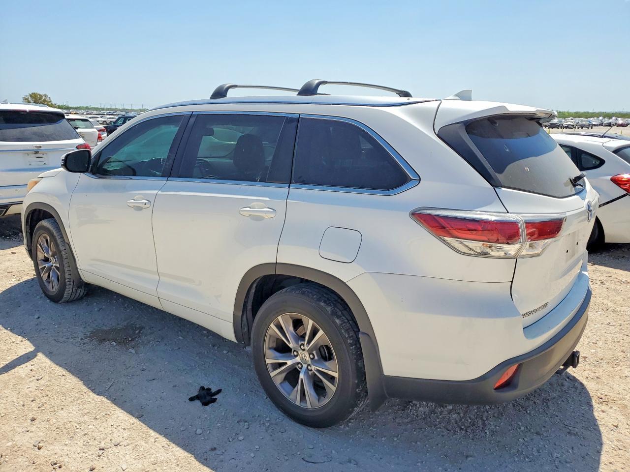 2015 TOYOTA HIGHLANDER
