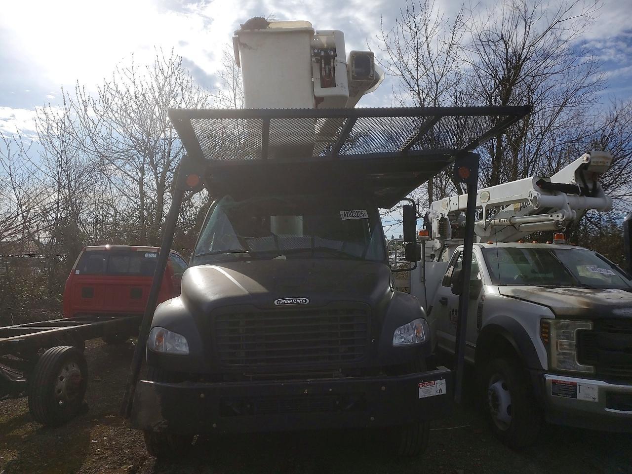 2024 FREIGHTLINER M2