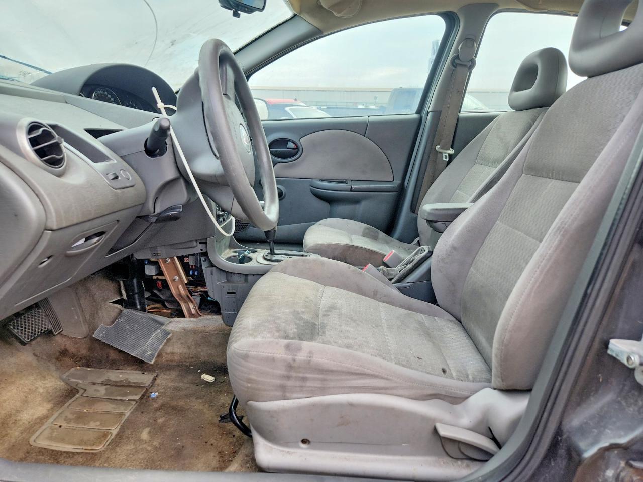 2006 SATURN Ion