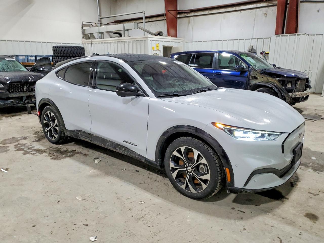 2021 FORD Mustang Mach-E