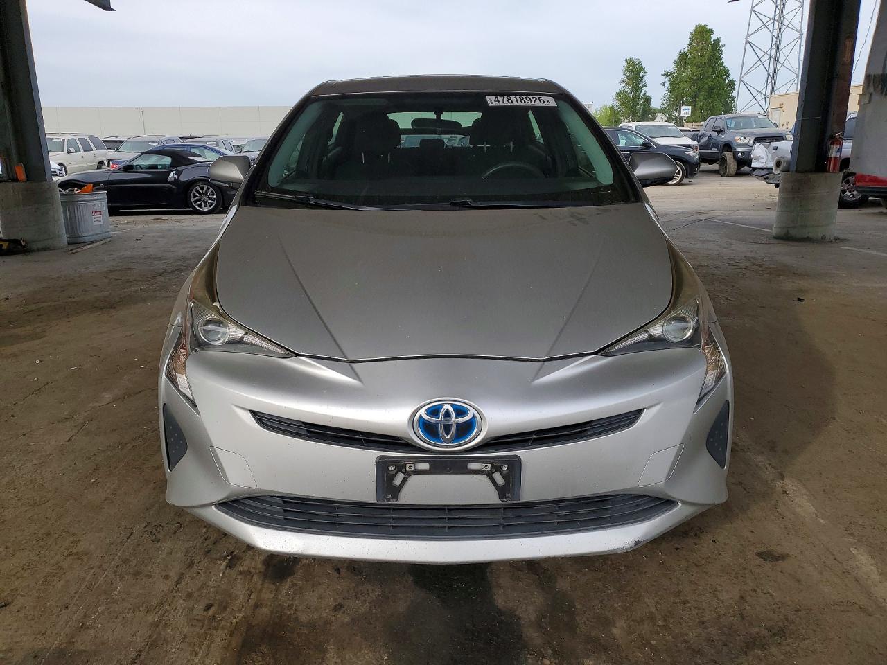 2016 TOYOTA PRIUS