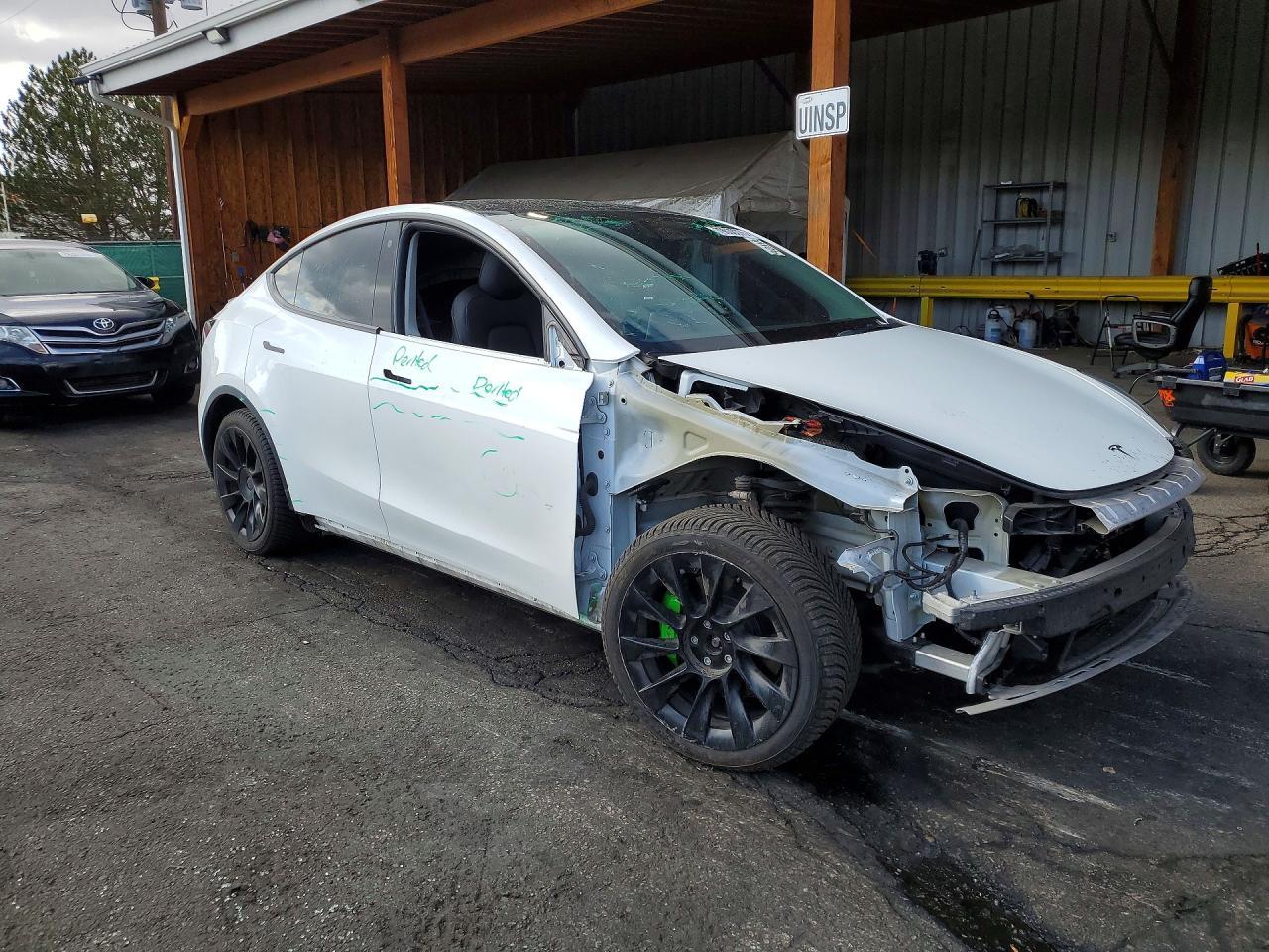 2022 TESLA MODEL Y