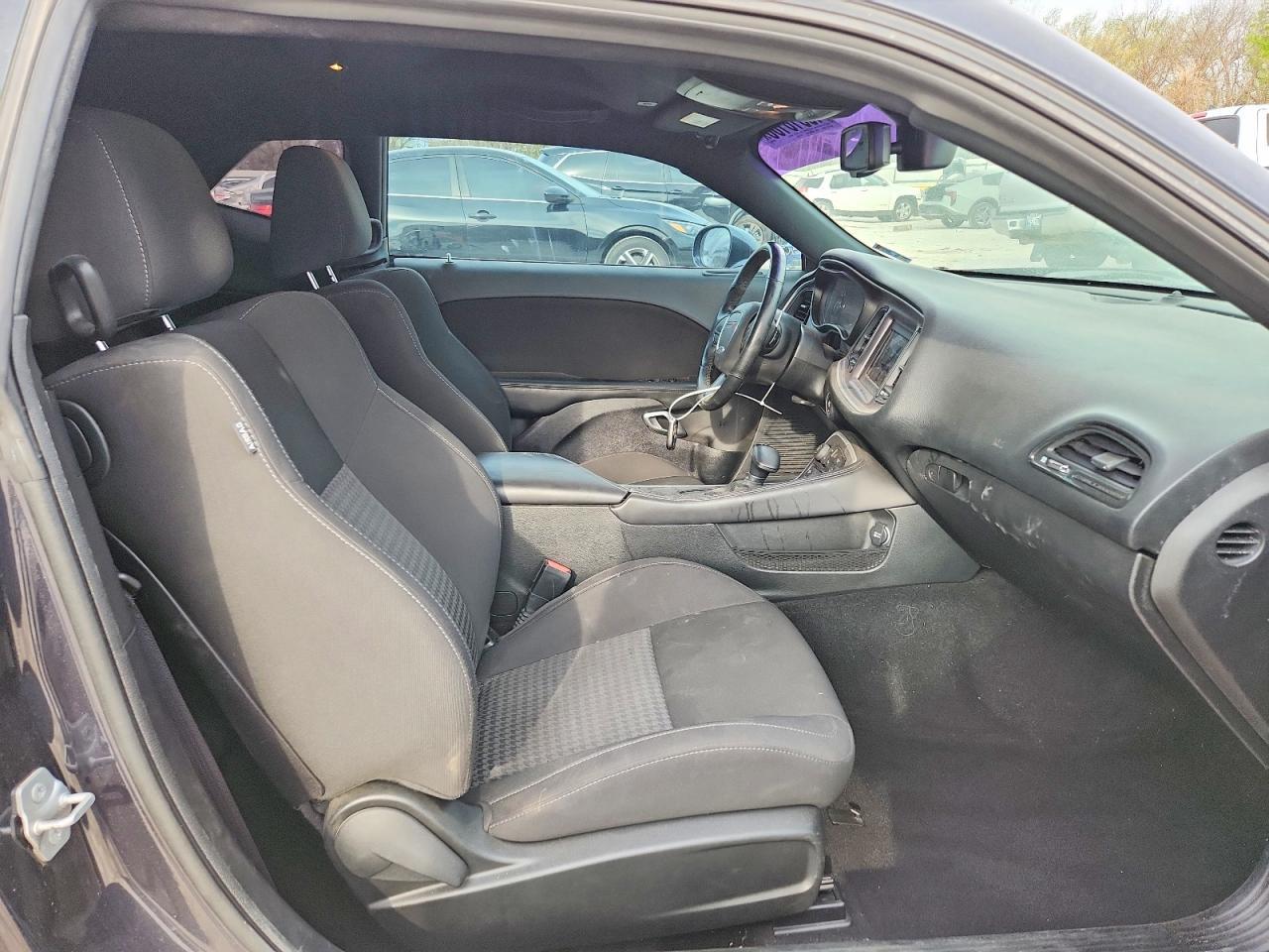 2019 DODGE Challenger