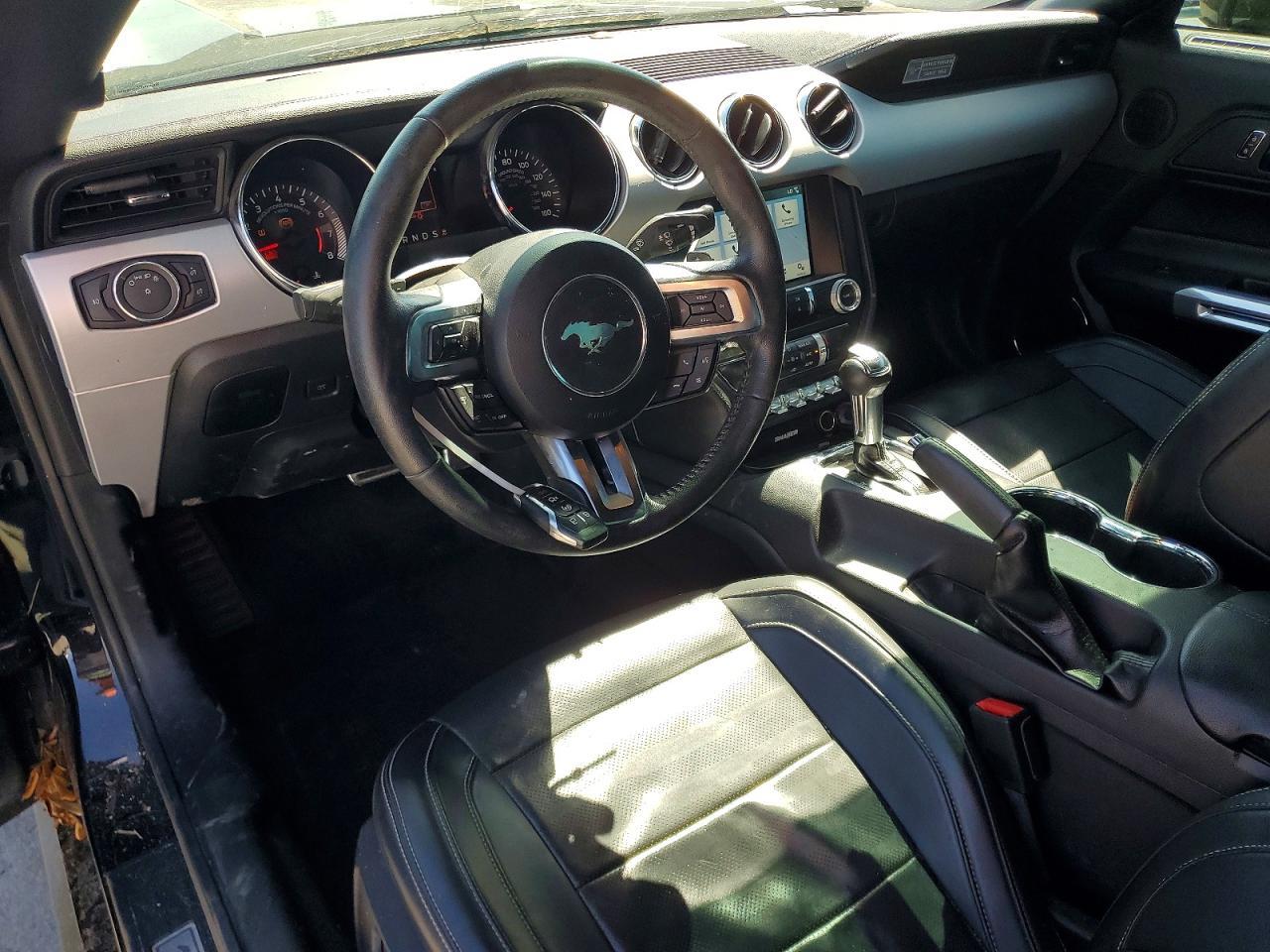 2017 FORD MUSTANG