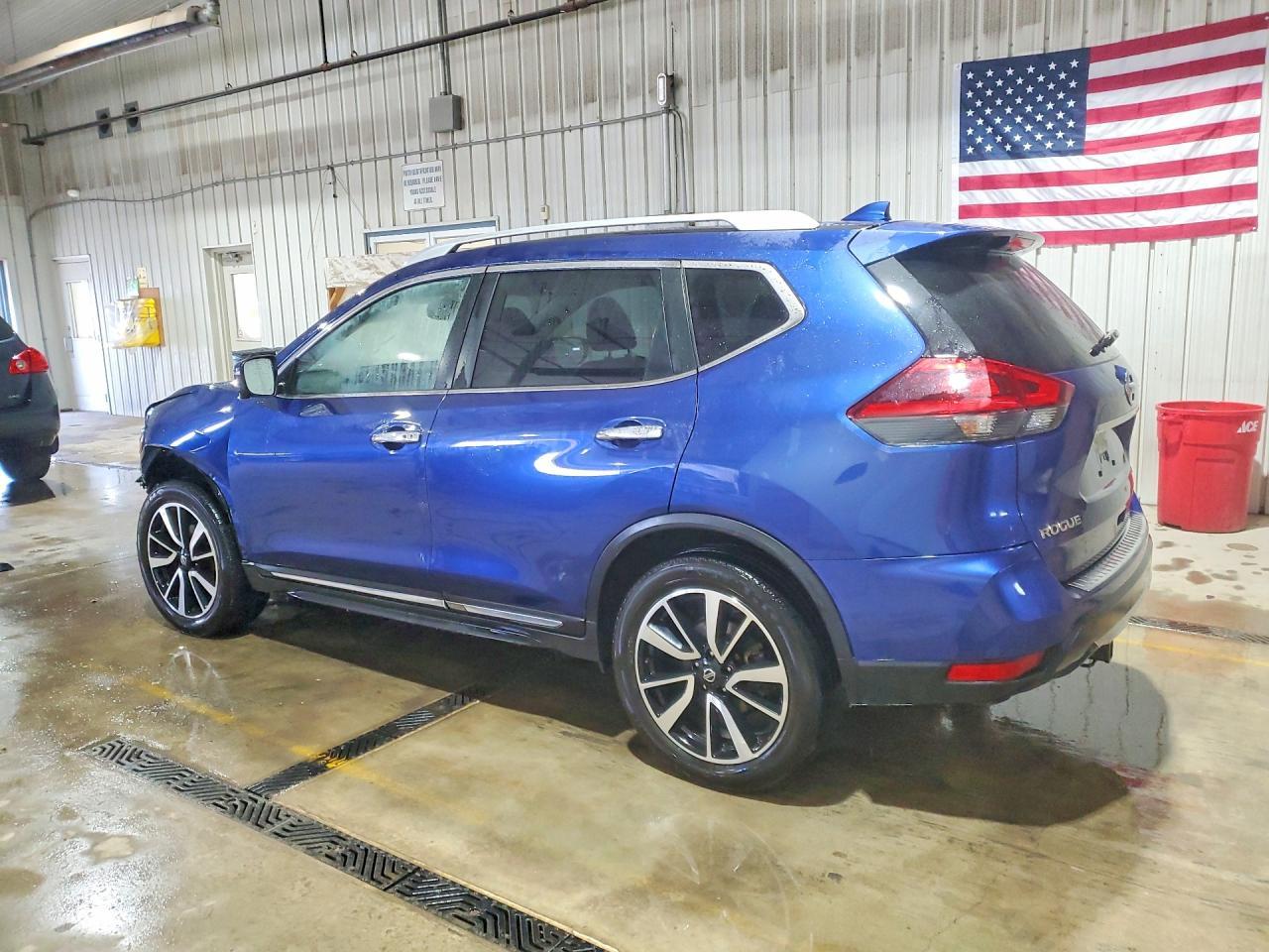 2018 NISSAN ROGUE