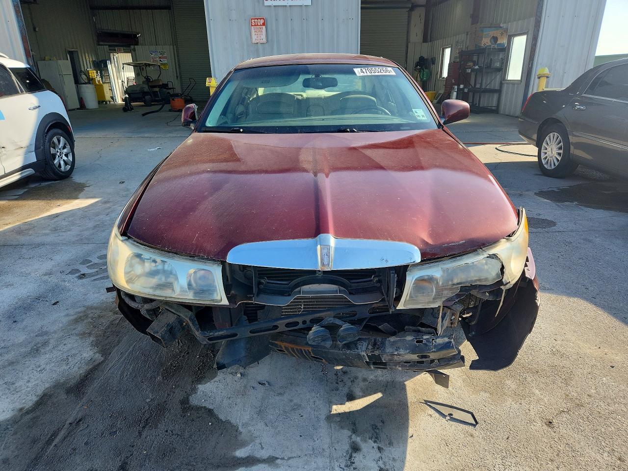 2000 LINCOLN Town Car