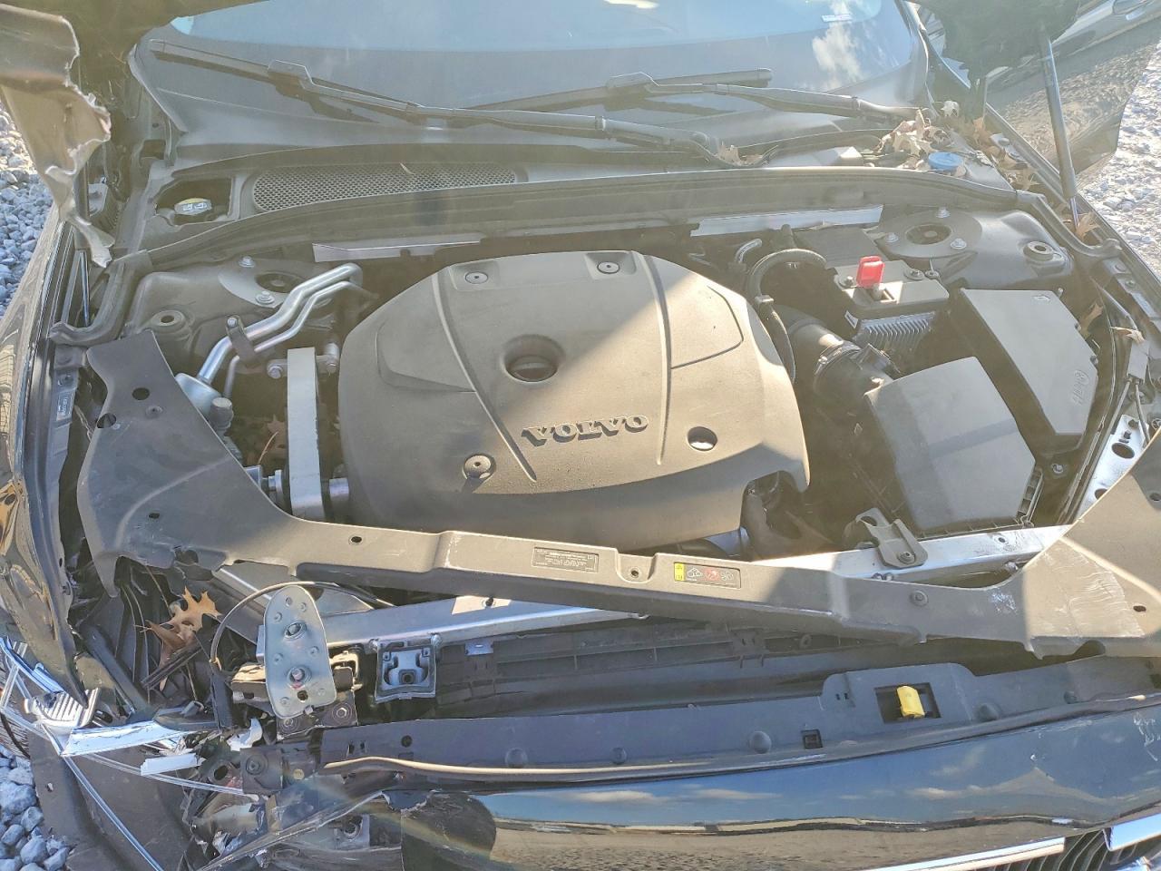 2020 VOLVO S60