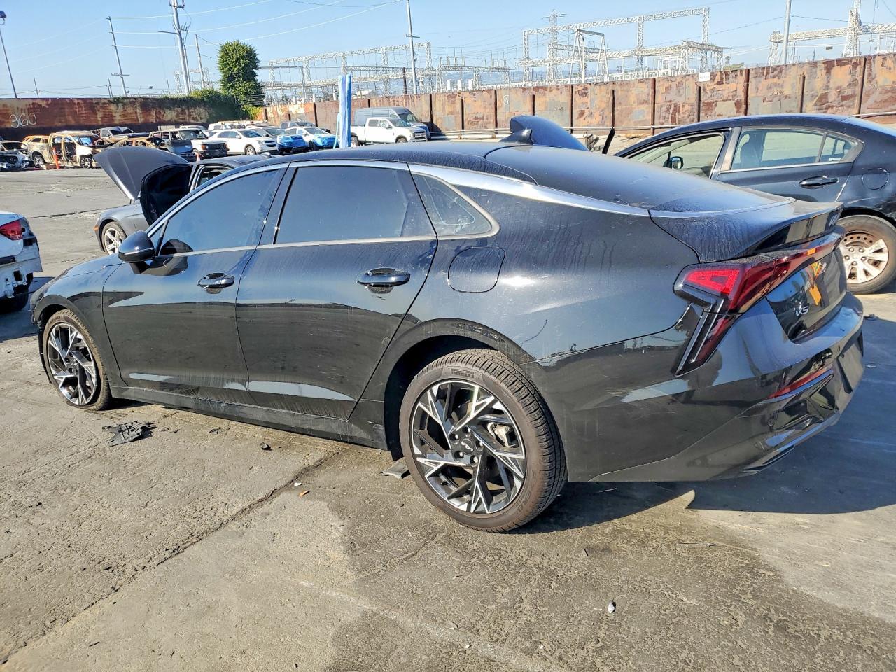 2025 KIA K5