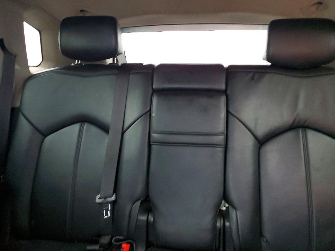 2011 CADILLAC SRX