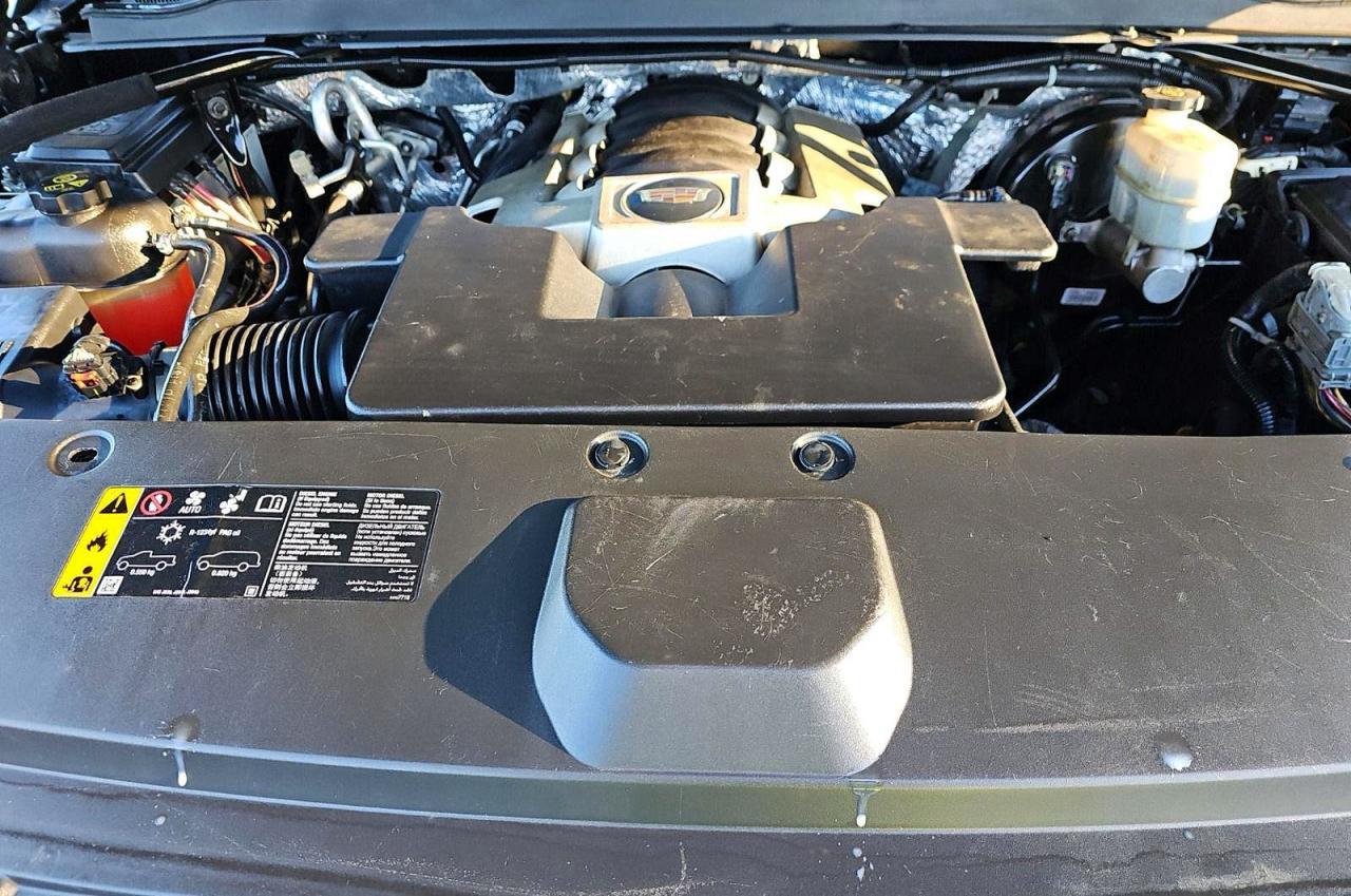 2018 CADILLAC Escalade ESV