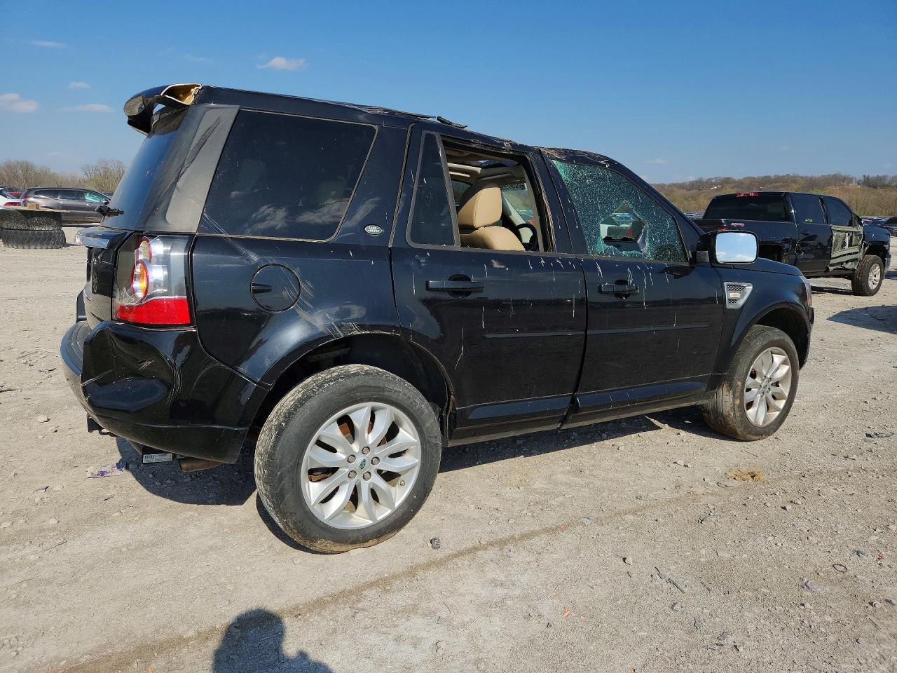 2014 LAND ROVER LR2