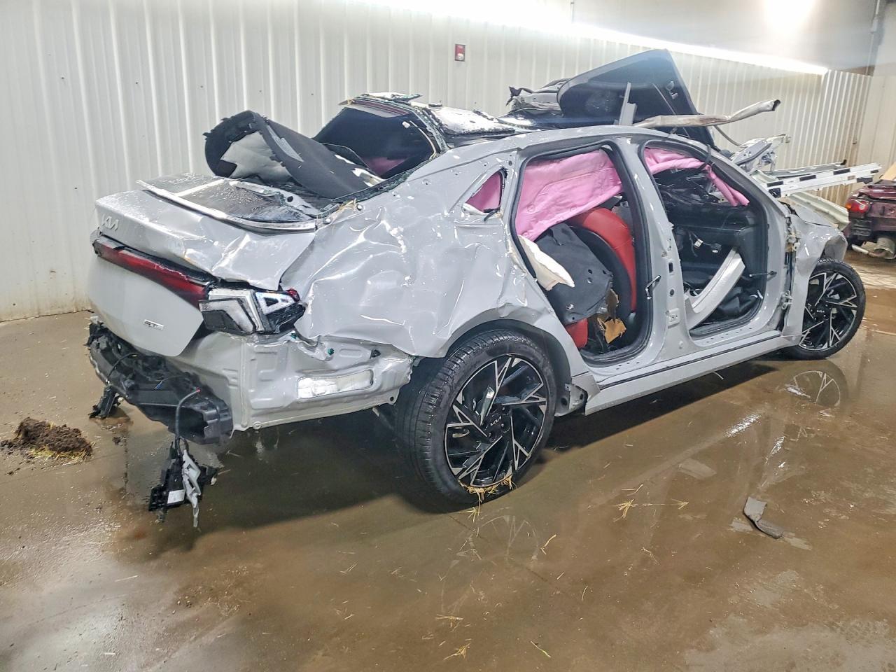 2025 KIA K5