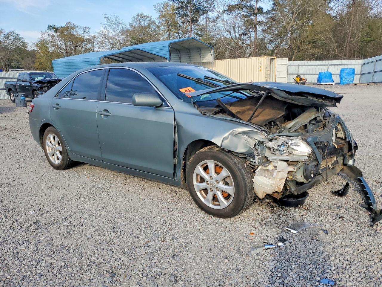 2010 TOYOTA CAMRY