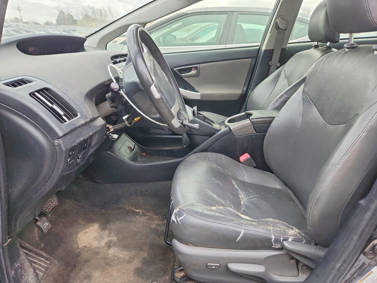 2014 TOYOTA PRIUS