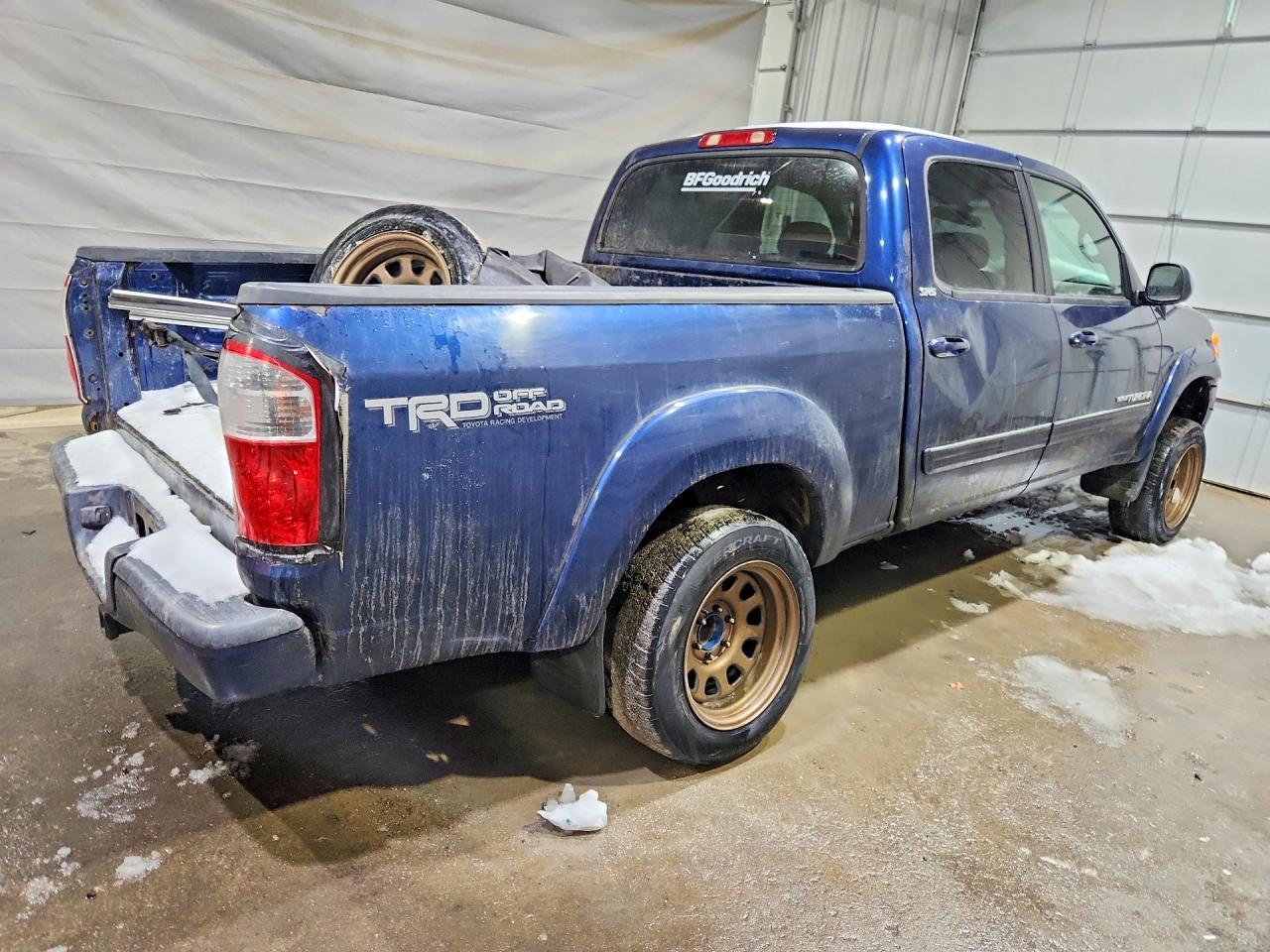 2004 TOYOTA TUNDRA