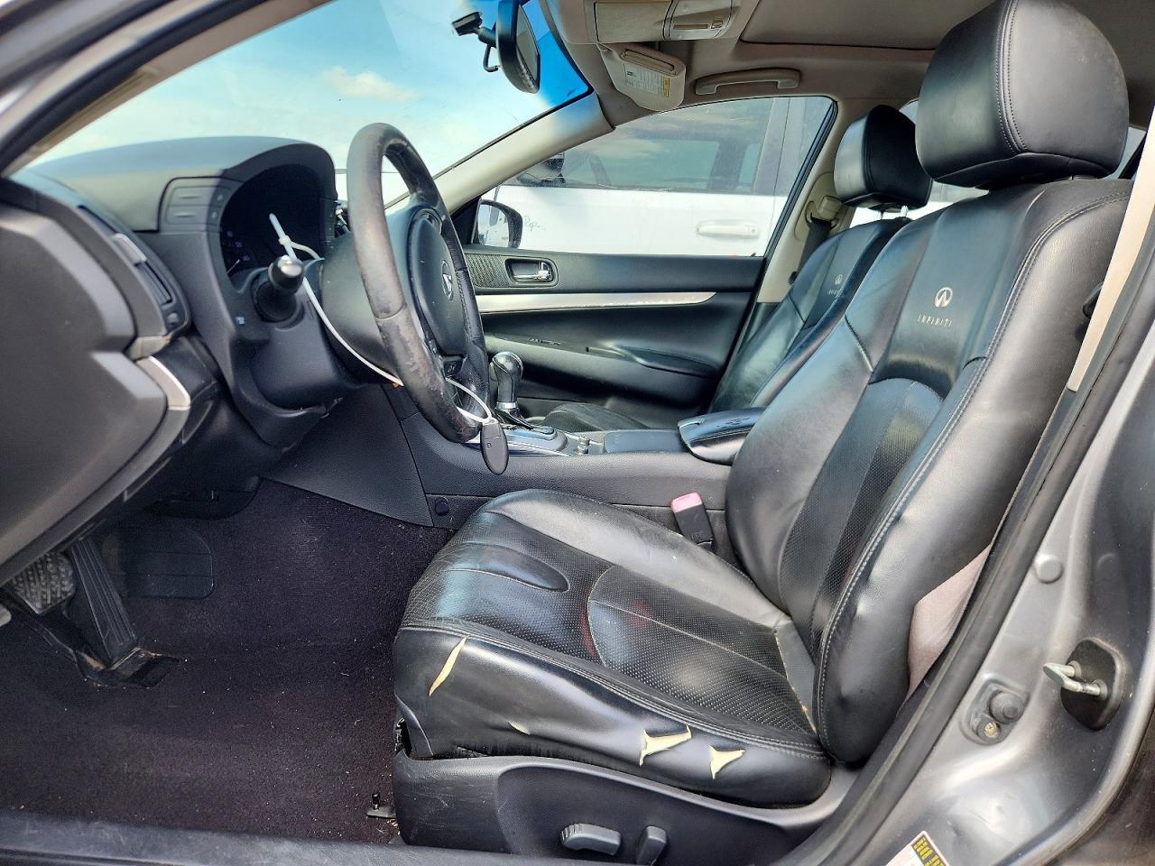 2012 INFINITI G25