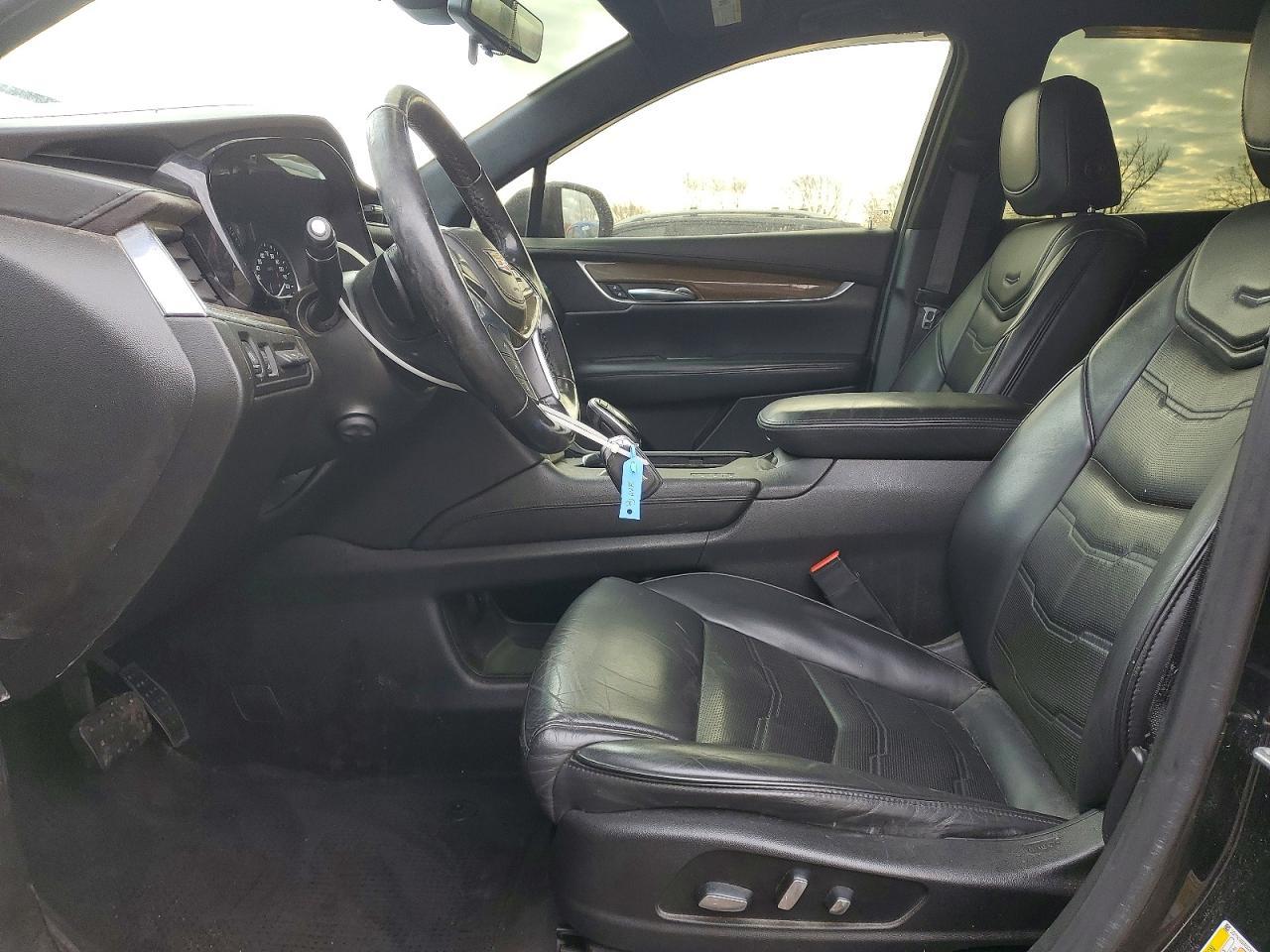 2019 CADILLAC XT5