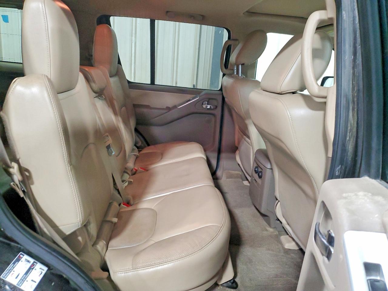 2012 NISSAN PATHFINDER