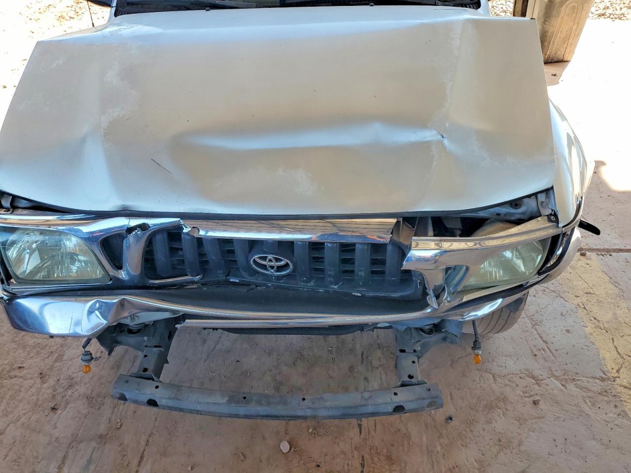 2002 TOYOTA TACOMA
