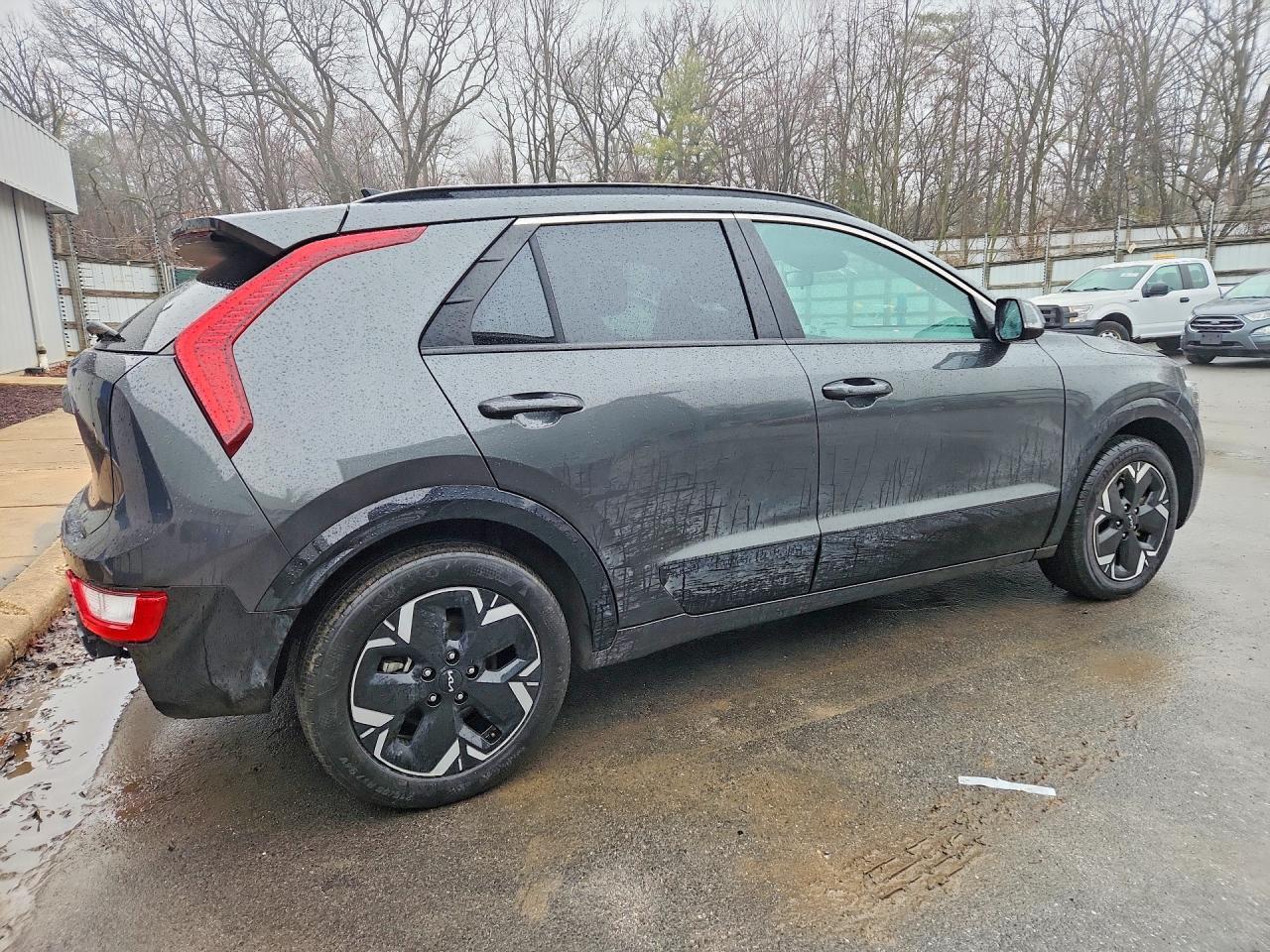 2023 KIA Niro
