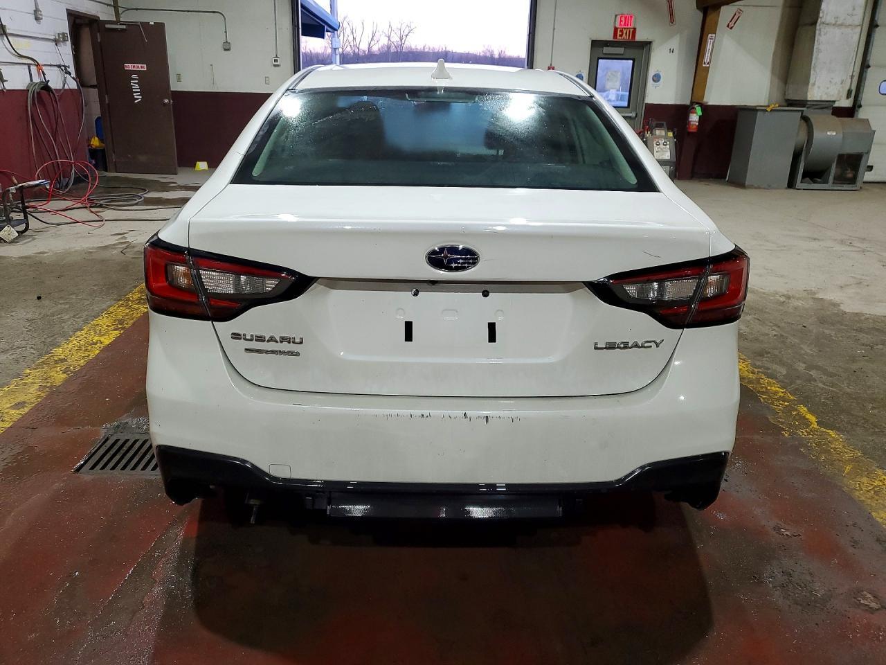 2023 SUBARU Legacy
