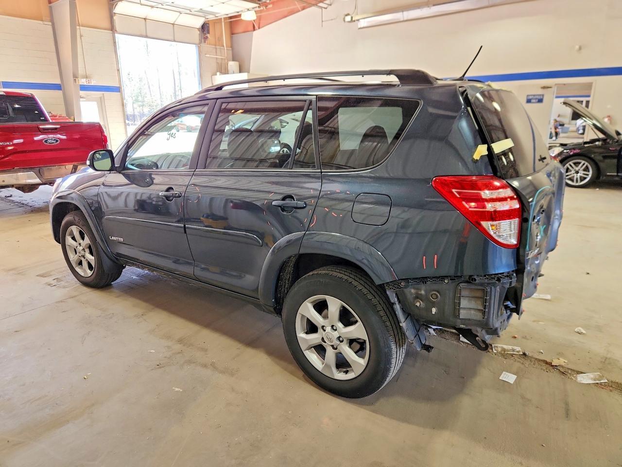 2012 TOYOTA RAV4