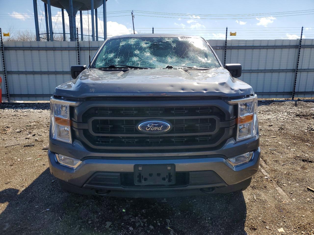 2022 FORD F-150 Lightning