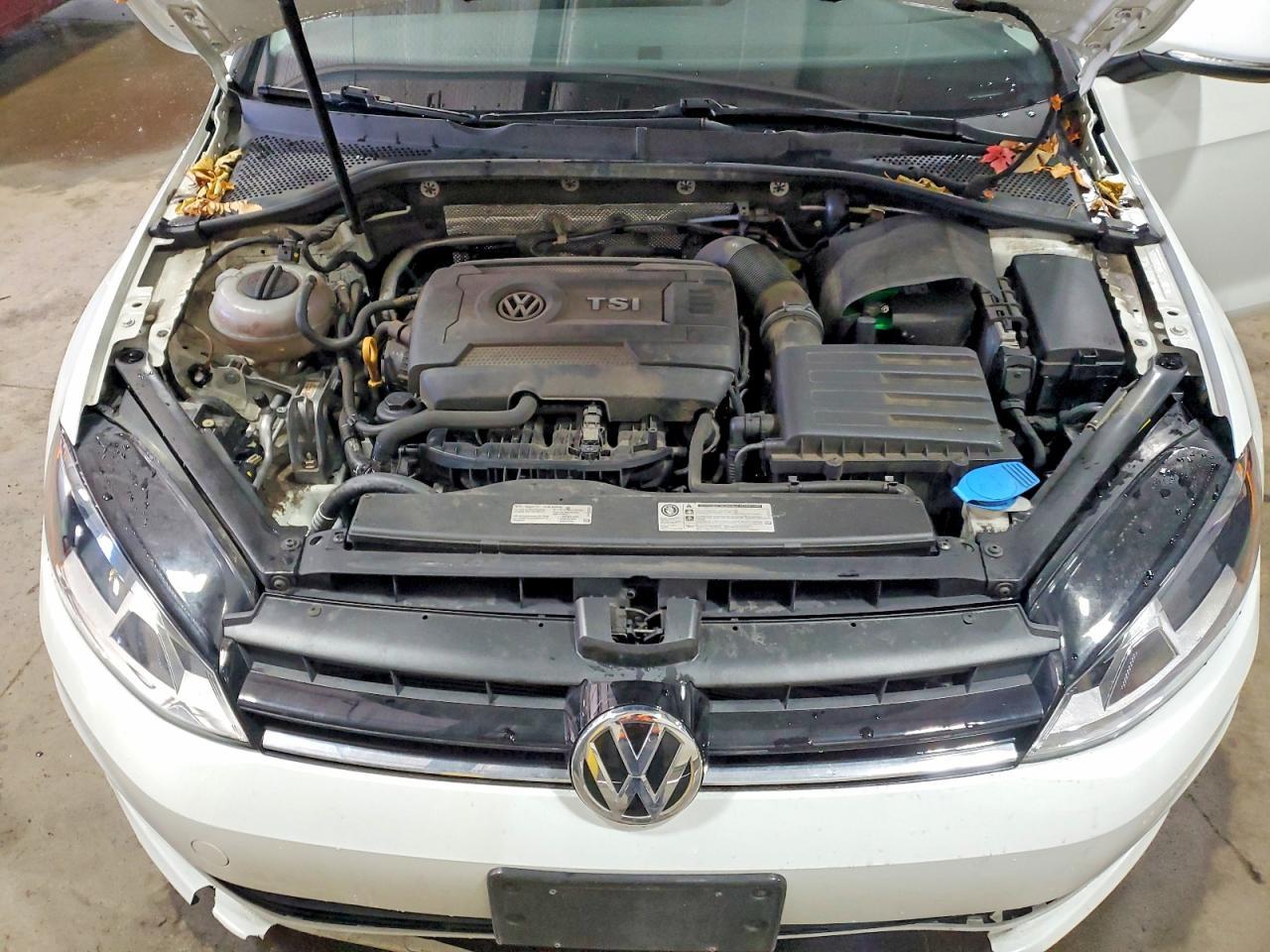 2015 VOLKSWAGEN GOLF
