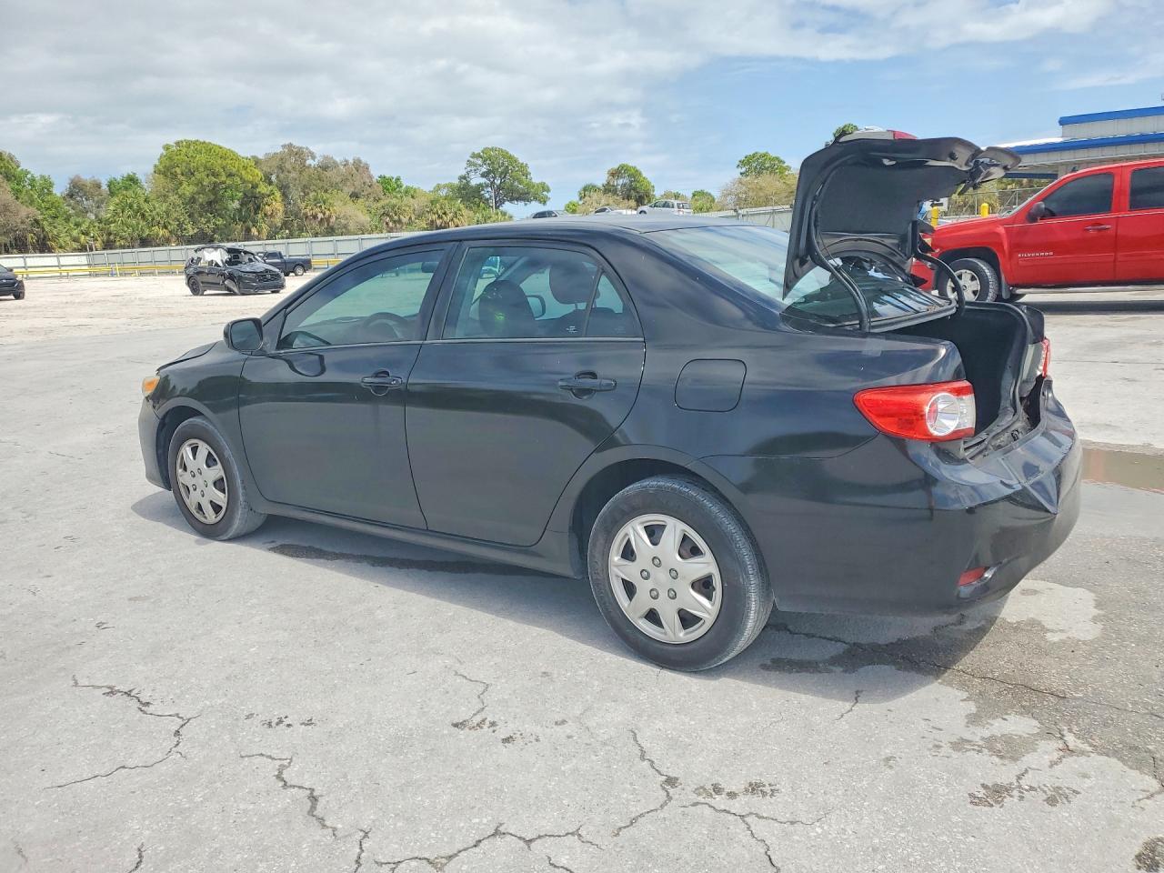 2013 TOYOTA COROLLA